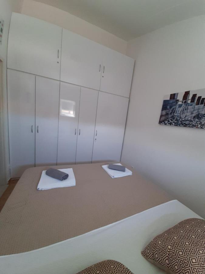 Apartment Enis Barbariga Esterno foto