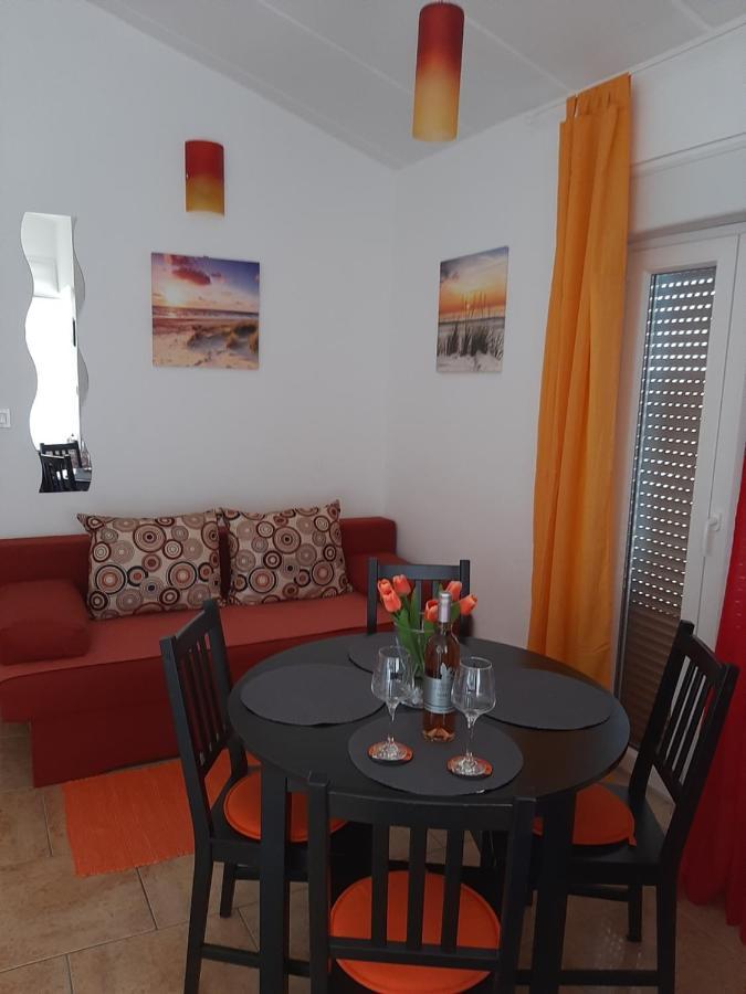 Apartment Enis Barbariga Esterno foto