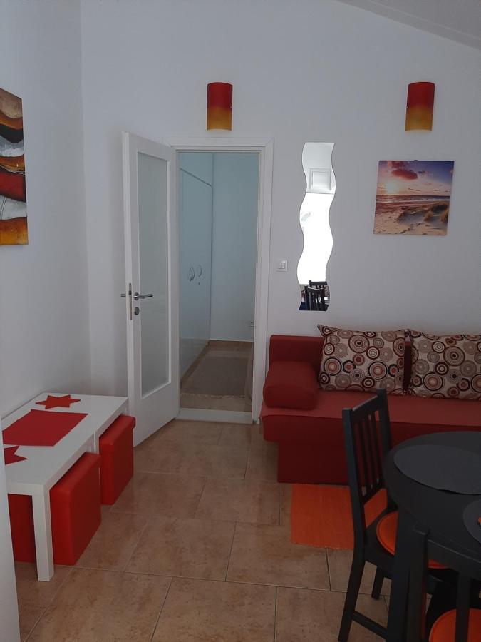 Apartment Enis Barbariga Esterno foto